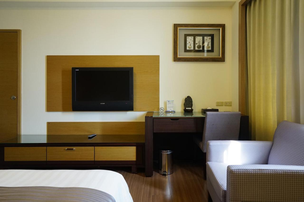 Hai Yue Hotel Magong Exterior photo