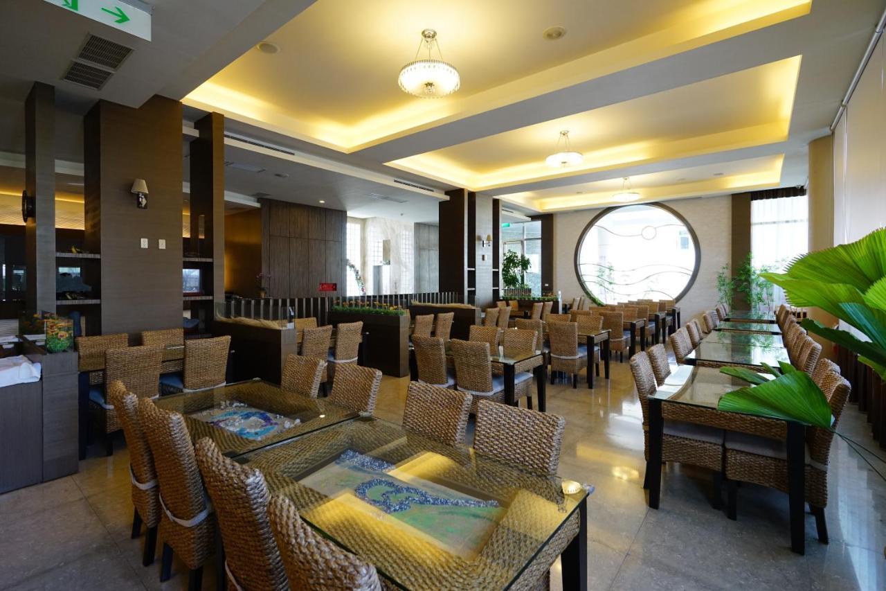 Hai Yue Hotel Magong Exterior photo